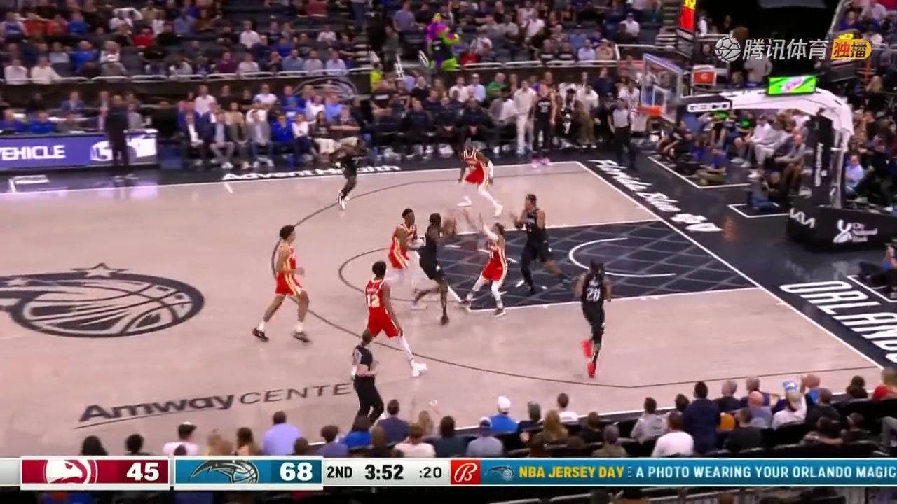 比文班亞馬如何？波爾-波爾持球一條龍反擊轉(zhuǎn)身過人暴扣